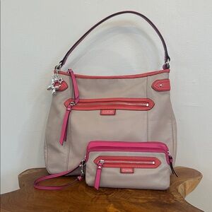 Coach Daisy Spectator Bag and Wristlet Set